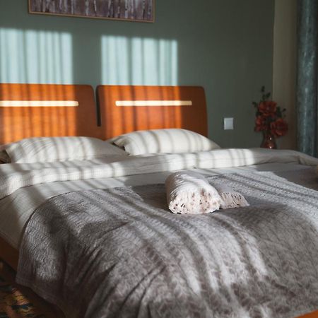 Marvic House Villa Exaplatanos Eksteriør billede